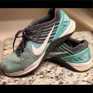 Nike Metcon DSX FlyKnit